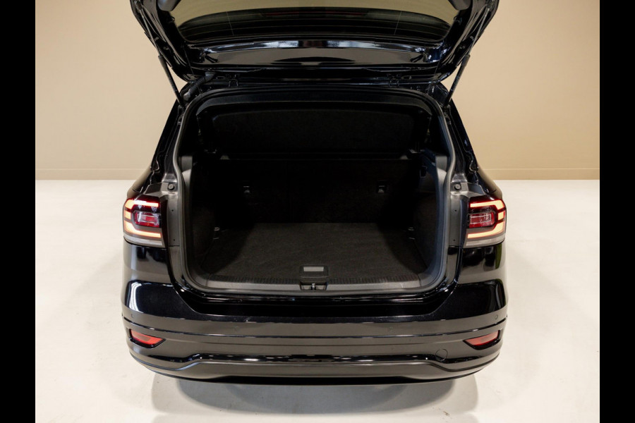 Volkswagen T-Cross 1.0 TSI 2x R-Line / 110pk / Stoelverwarming / Virtual cockpit / Automatische klimaatregeling /