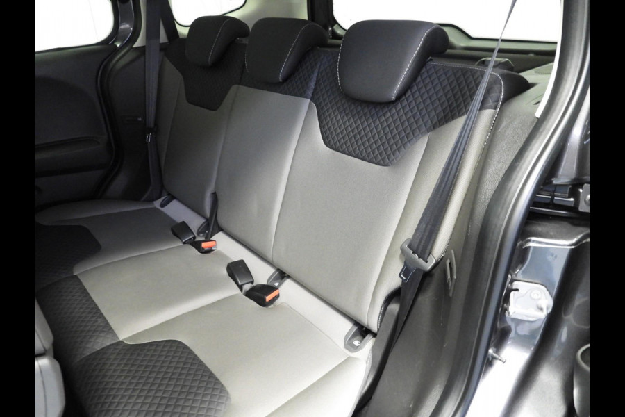 Ford Tourneo Courier 1.0 EcoBoost Titanium NAVI-APP/CAMERA/CLIMA/16"LMV!