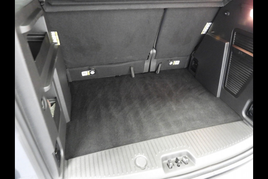 Ford Tourneo Courier 1.0 EcoBoost Titanium NAVI-APP/CAMERA/CLIMA/16"LMV!