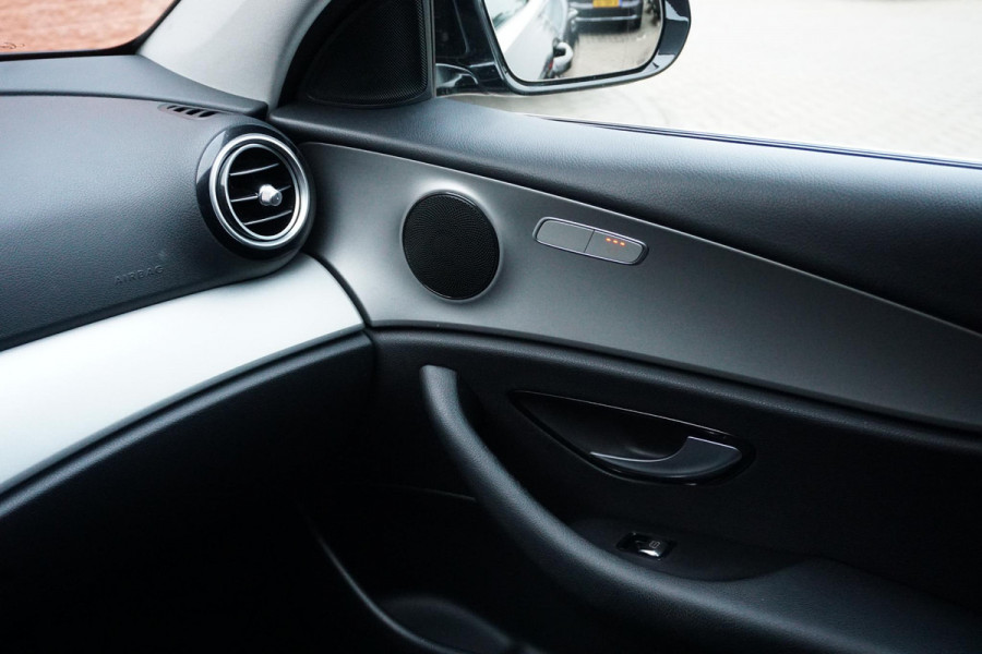Mercedes-Benz E-Klasse Estate 200 Premium *INCL. BTW* + CARPLAY / CAMERA / STOELVERWARMING