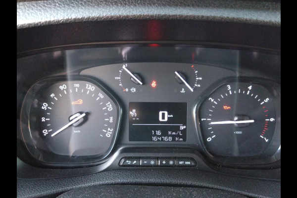 Toyota Proace Shuttle 1.5 D-4D Navigator Long