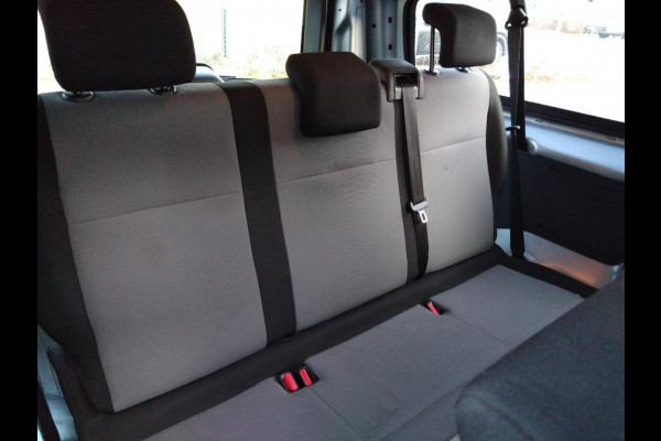 Toyota Proace Shuttle 1.5 D-4D Navigator Long