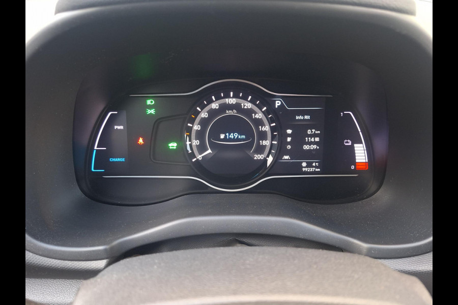Hyundai Kona EV Comfort 64 kWh | SOH: 95,5% | 3 Fase | Warmtepomp | Navi | Adaptive CC | Climate |
