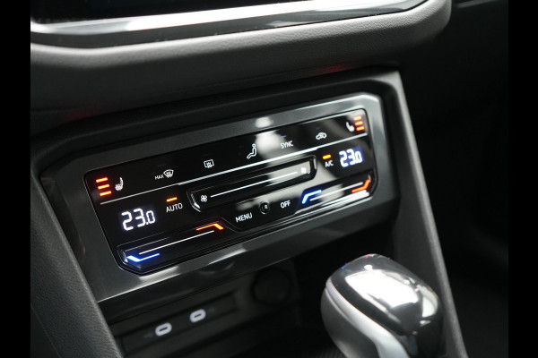 Volkswagen Tiguan 1.4 TSI eHybrid Active Plug In Hybrid 245pk Dealer O.H. PHEV | Adaptive Cruise | 360 Camera | IQ Light | Sportstoelen & Stuur Verwarmd | Apple Carplay | Blis | IQ Drive | Navigatie | Virtual | DAB |