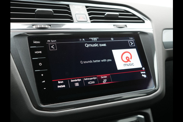 Volkswagen Tiguan 1.4 TSI eHybrid Active Plug In Hybrid 245pk Dealer O.H. PHEV | Adaptive Cruise | 360 Camera | IQ Light | Sportstoelen & Stuur Verwarmd | Apple Carplay | Blis | IQ Drive | Navigatie | Virtual | DAB |