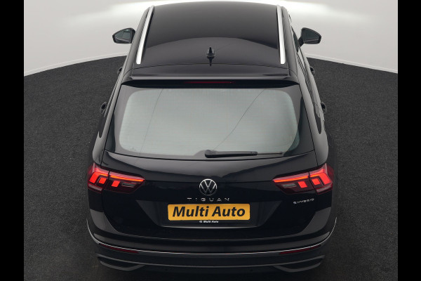 Volkswagen Tiguan 1.4 TSI eHybrid Active Plug In Hybrid 245pk Dealer O.H. PHEV | Adaptive Cruise | 360 Camera | IQ Light | Sportstoelen & Stuur Verwarmd | Apple Carplay | Blis | IQ Drive | Navigatie | Virtual | DAB |