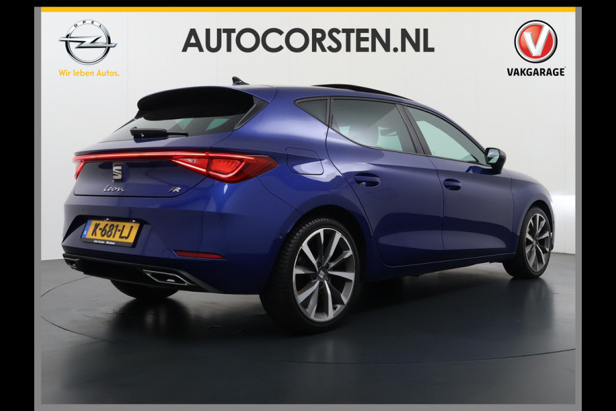 Seat Leon 1.5TSI 150PK FR Launch Edition Trekhaak Panoramadak Park+Side Assist Navi Ecc Adap.Cruise Control Pdc Apple Carplay Android Auto DAB Bleutooth Lmv Airco separaat achter Led Origineel Nederlandse Auto