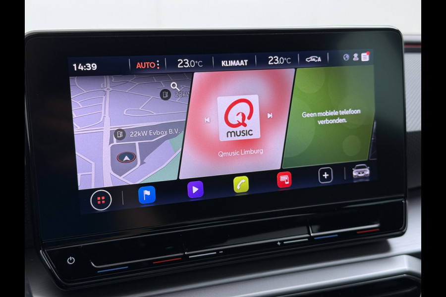 Seat Leon 1.5TSI 150PK FR Launch Edition Trekhaak Panoramadak Park+Side Assist Navi Ecc Adap.Cruise Control Pdc Apple Carplay Android Auto DAB Bleutooth Lmv Airco separaat achter Led Origineel Nederlandse Auto