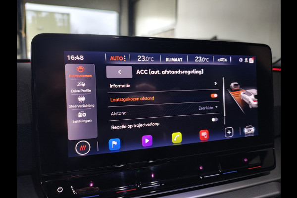 Seat Leon 1.5TSI 150PK FR Launch Edition Trekhaak Panoramadak Park+Side Assist Navi Ecc Adap.Cruise Control Pdc Apple Carplay Android Auto DAB Bleutooth Lmv Airco separaat achter Led Origineel Nederlandse Auto