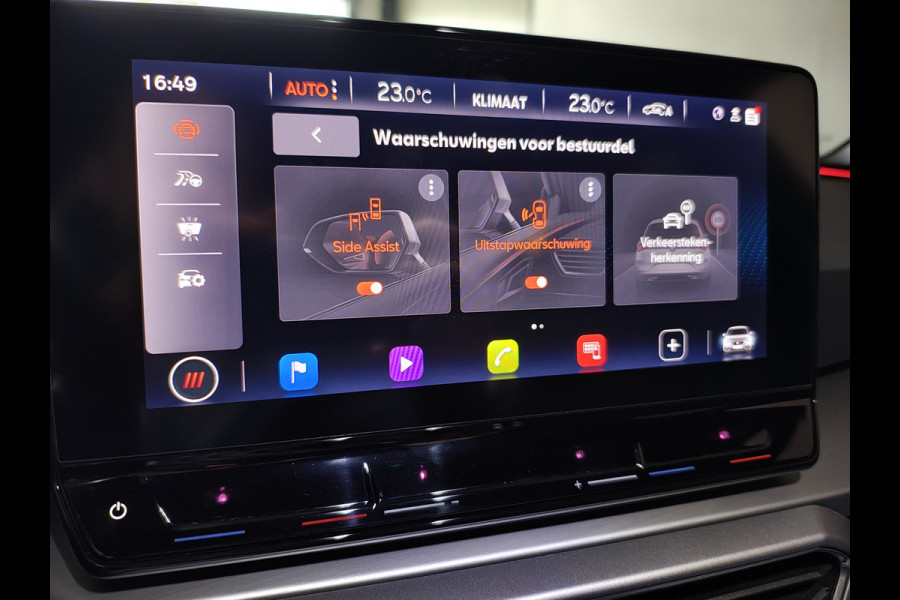 Seat Leon 1.5TSI 150PK FR Launch Edition Trekhaak Panoramadak Park+Side Assist Navi Ecc Adap.Cruise Control Pdc Apple Carplay Android Auto DAB Bleutooth Lmv Airco separaat achter Led Origineel Nederlandse Auto