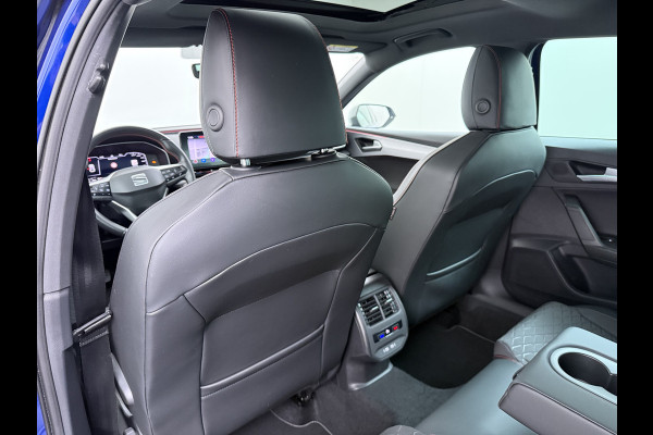 Seat Leon 1.5TSI 150PK FR Launch Edition Trekhaak Panoramadak Park+Side Assist Navi Ecc Adap.Cruise Control Pdc Apple Carplay Android Auto DAB Bleutooth Lmv Airco separaat achter Led Origineel Nederlandse Auto