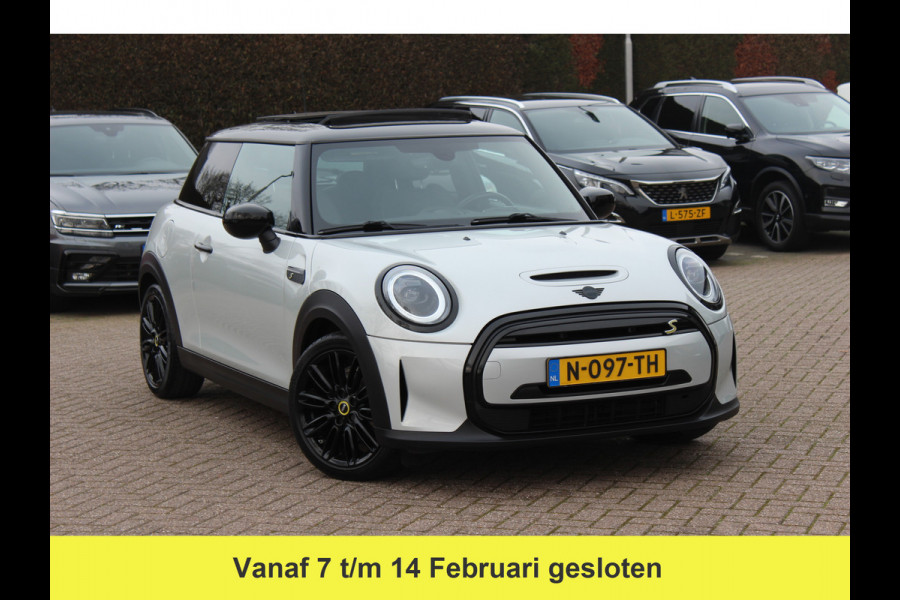 MINI Mini Electric Business Edition 33 kWh / Panoramadak / Leder / Keyless / 17'' / CarPlay / Navigatie / Stuur+Stoelverwarming / Cruise Control / LED Koplampen