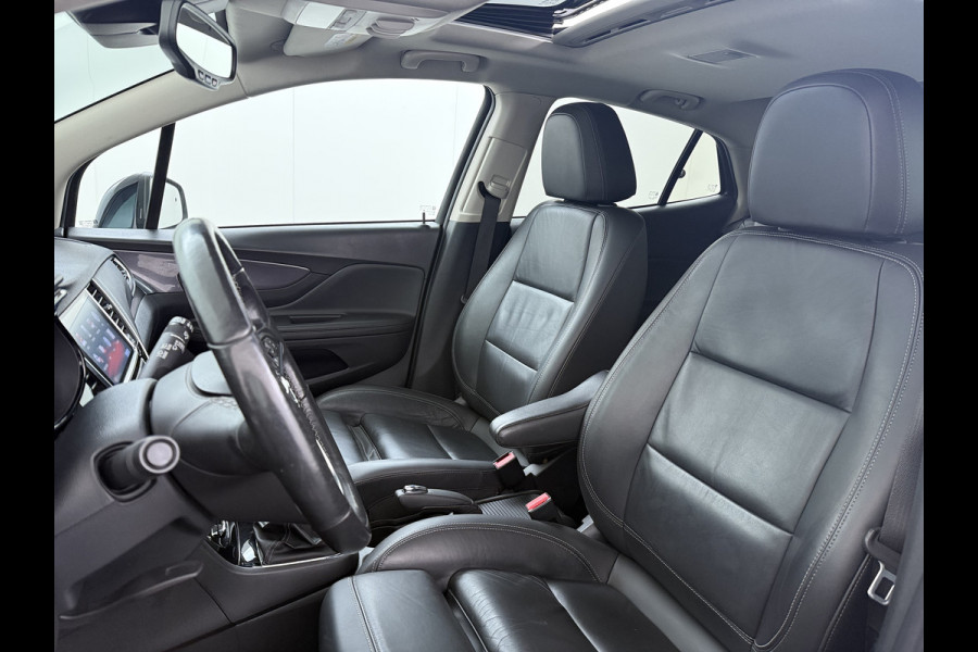 Opel Mokka X 1.4 Turbo 141PK Leder AGR Comfort Stoelen Navi Camera Ecc Cruise Control Schuif-kanteldak Apple Carplay Android Auto Bi-Fuel Onl Stoel+Stuurverwarming Lmv Led Privacy Glas Pdc Zeer luxe en complete Opel Mokka!