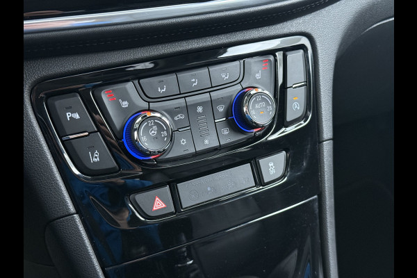 Opel Mokka X 1.4 Turbo 141PK Leder AGR Comfort Stoelen Navi Camera Ecc Cruise Control Schuif-kanteldak Apple Carplay Android Auto Bi-Fuel Onl Stoel+Stuurverwarming Lmv Led Privacy Glas Pdc Zeer luxe en complete Opel Mokka!