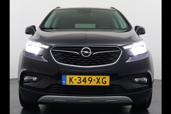 Opel Mokka X 1.4 Turbo 141PK Leder AGR Comfort Stoelen Navi Camera Ecc Cruise Control Schuif-kanteldak Apple Carplay Android Auto Bi-Fuel Onl Stoel+Stuurverwarming Lmv Led Privacy Glas Pdc Zeer luxe en complete Opel Mokka!
