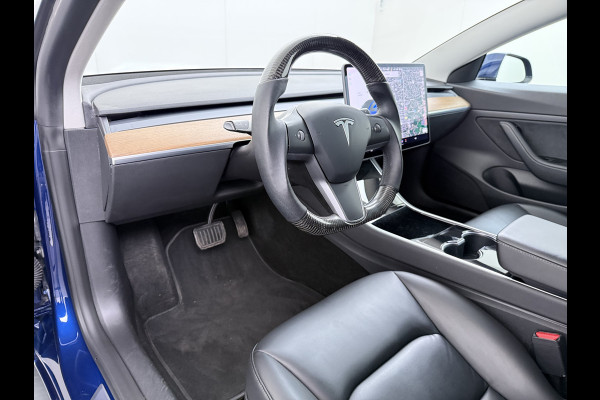 Tesla Model 3 RWD SR plus 325PK SOH 90% LFP Accu Lmv 18" AutoPilot Leder Panoramadak Adaptive-Cruise Camera's Elektr.-Stuur+Stoelen+Spiegels+G Navi LED DAB Voorverwarmen interieur via App Keyless One-Pedal-Drive Fabrieksgarantie op Accu en Motor tot 29-12-2028/160.000km