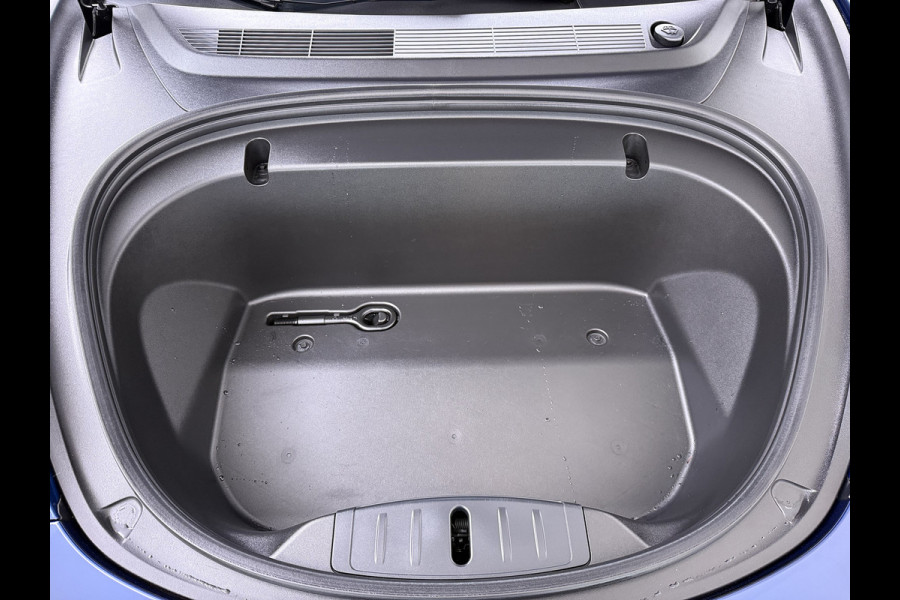 Tesla Model 3 RWD SR plus 325PK SOH 90% LFP Accu Lmv 18" AutoPilot Leder Panoramadak Adaptive-Cruise Camera's Elektr.-Stuur+Stoelen+Spiegels+G Navi LED DAB Voorverwarmen interieur via App Keyless One-Pedal-Drive Fabrieksgarantie op Accu en Motor tot 29-12-2028/160.000km