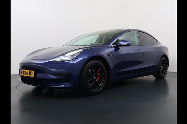 Tesla Model 3 RWD SR plus 325PK SOH 90% LFP Accu Lmv 18" AutoPilot Leder Panoramadak Adaptive-Cruise Camera's Elektr.-Stuur+Stoelen+Spiegels+G Navi LED DAB Voorverwarmen interieur via App Keyless One-Pedal-Drive Fabrieksgarantie op Accu en Motor tot 29-12-2028/160.000km