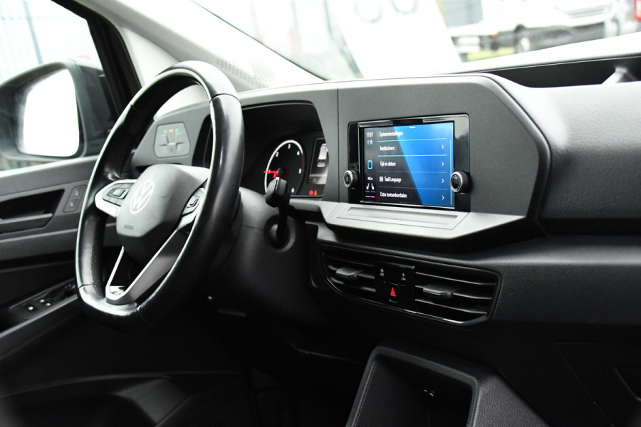 Volkswagen Caddy Cargo Maxi 2.0 TDI Black Edition Cruise, Carplay, Stoelverwarming, 122pk, Automaat, Standkachel, Multimedia, Uniek!