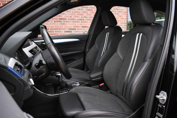 BMW X1 xDrive25e M-Sport Pano El-zetels Camera Carplay El-klep Shadowline