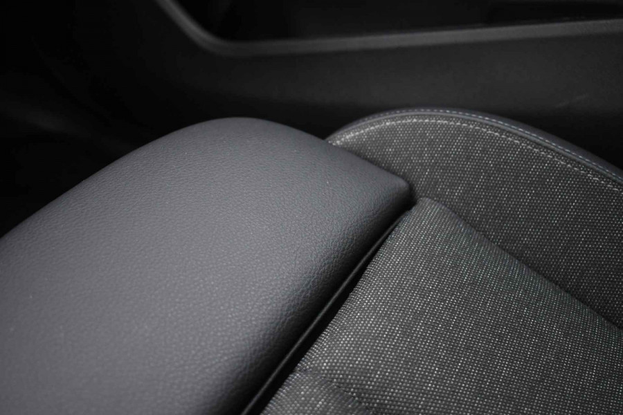 BMW X1 xDrive25e M-Sport Pano El-zetels Camera Carplay El-klep Shadowline