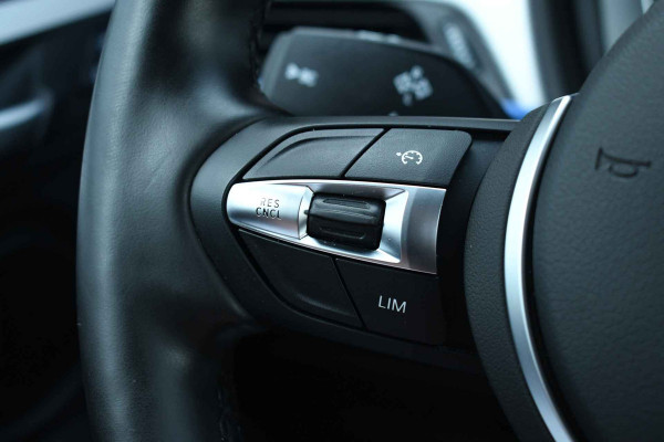 BMW X1 xDrive25e M-Sport Pano El-zetels Camera Carplay El-klep Shadowline