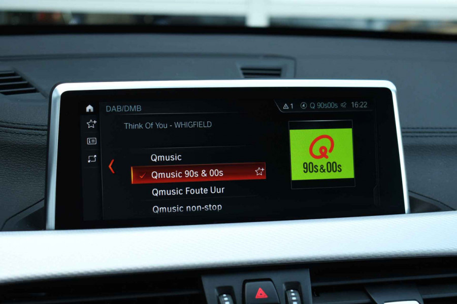 BMW X1 xDrive25e M-Sport Pano El-zetels Camera Carplay El-klep Shadowline