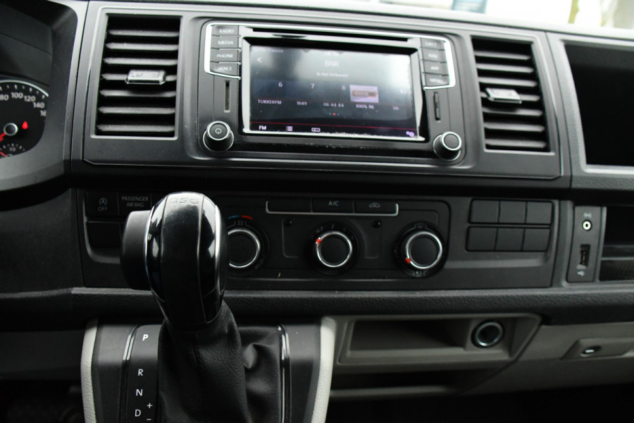 Volkswagen Transporter 2.0 TDI L2H1 Highline Cruise, Carplay, LED, 150pk, 2 x Schuifdeur,  Automaat, Trekhaak, Uniek!