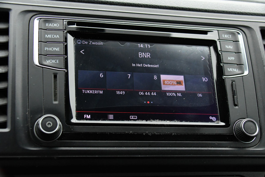 Volkswagen Transporter 2.0 TDI L2H1 Highline Cruise, Carplay, LED, 150pk, 2 x Schuifdeur,  Automaat, Trekhaak, Uniek!