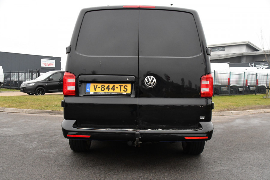 Volkswagen Transporter 2.0 TDI L2H1 Highline Cruise, Carplay, LED, 150pk, 2 x Schuifdeur,  Automaat, Trekhaak, Uniek!