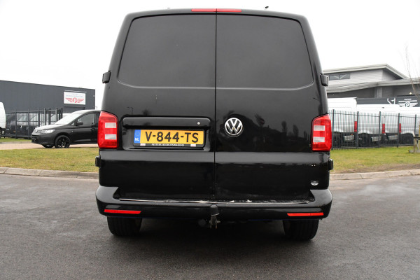 Volkswagen Transporter 2.0 TDI L2H1 Highline Cruise, Carplay, LED, 150pk, 2 x Schuifdeur,  Automaat, Trekhaak, Uniek!