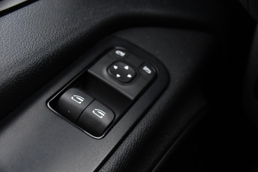 Mercedes-Benz Sprinter 317 1.9 CDI L2H2 RWD PB Edition Cruise, Camera, Carplay, Stoelverwarming, 170pk, Automaat, Trekhaak, Standkachel, Leder, Uniek!