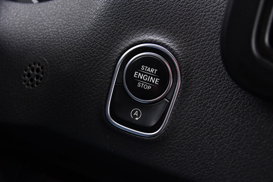 Mercedes-Benz Sprinter 317 1.9 CDI L2H2 RWD PB Edition Cruise, Camera, Carplay, Stoelverwarming, 170pk, Automaat, Trekhaak, Standkachel, Leder, Uniek!