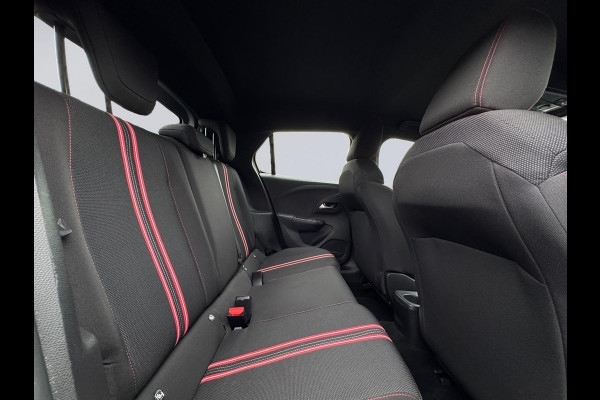 Opel Corsa 1.2 GS Line, achteruitrijcamera, navigatie, 100 pk, parkeersensoren, led verlichting, NL auto met nationale auto pas