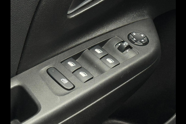 Opel Corsa 1.2 GS Line, achteruitrijcamera, navigatie, 100 pk, parkeersensoren, led verlichting, NL auto met nationale auto pas