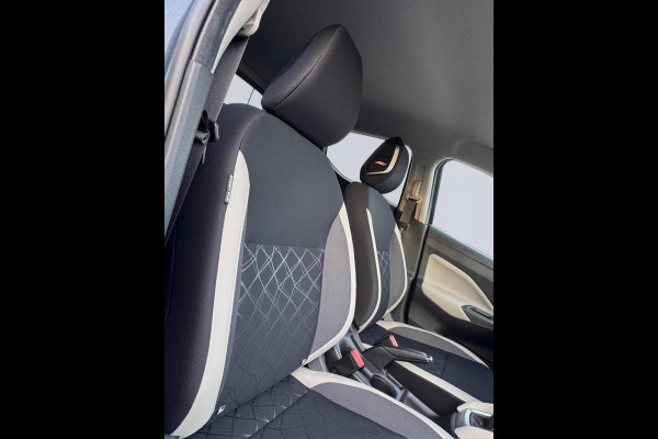 Nissan Micra 1.0 IG-T N-Design, luxe uitvoering, climaat controle, navigatie, lichtmetalen velgen, NL auto met nap
