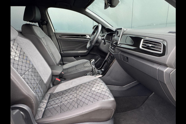 Volkswagen T-Roc 1.0 TSI R-Line * Camera * Carplay * Clima * Adaptieve Cruise Control *