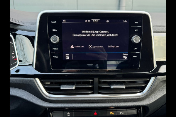 Volkswagen T-Roc 1.0 TSI R-Line * Camera * Carplay * Clima * Adaptieve Cruise Control *