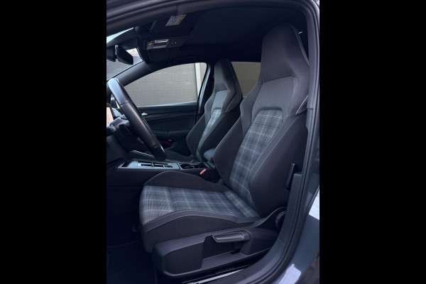 Volkswagen Golf 2.0 TDI GTD Panorama IQ CarPlay HuD