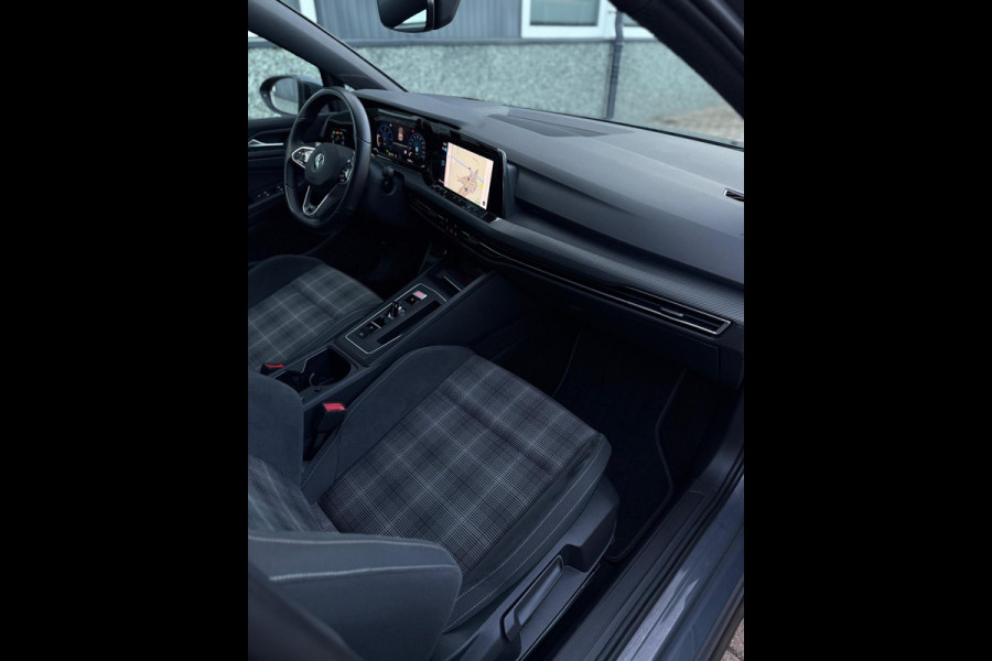 Volkswagen Golf 2.0 TDI GTD Panorama IQ CarPlay HuD