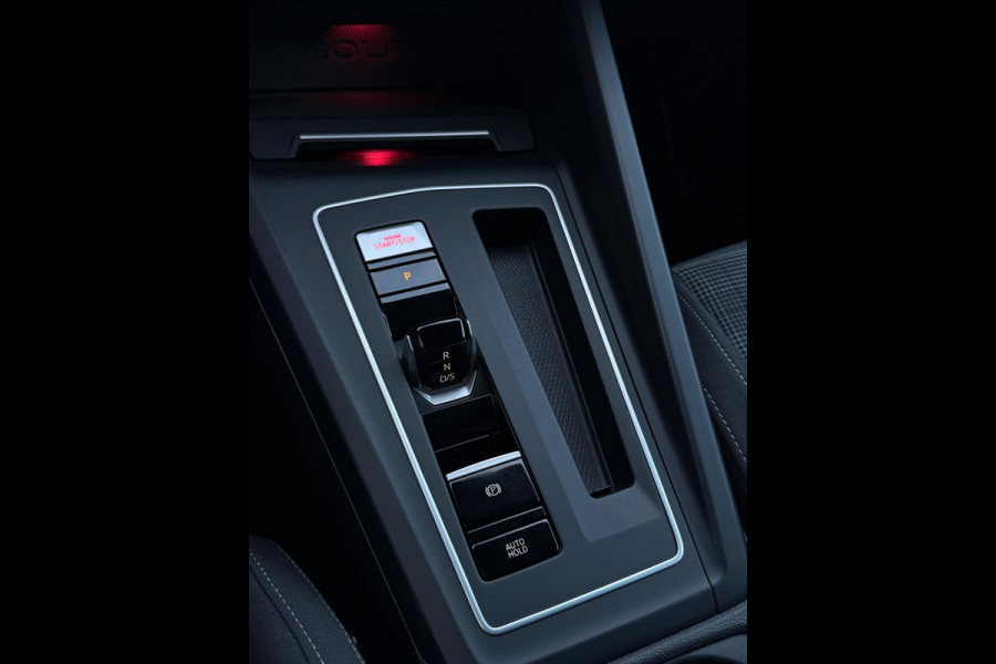 Volkswagen Golf 2.0 TDI GTD Panorama IQ CarPlay HuD