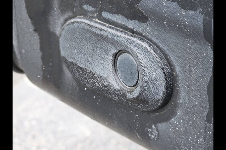 Renault Master T33 2.3 dCi 135 L2H2 airco navi, pdc, trekhaak