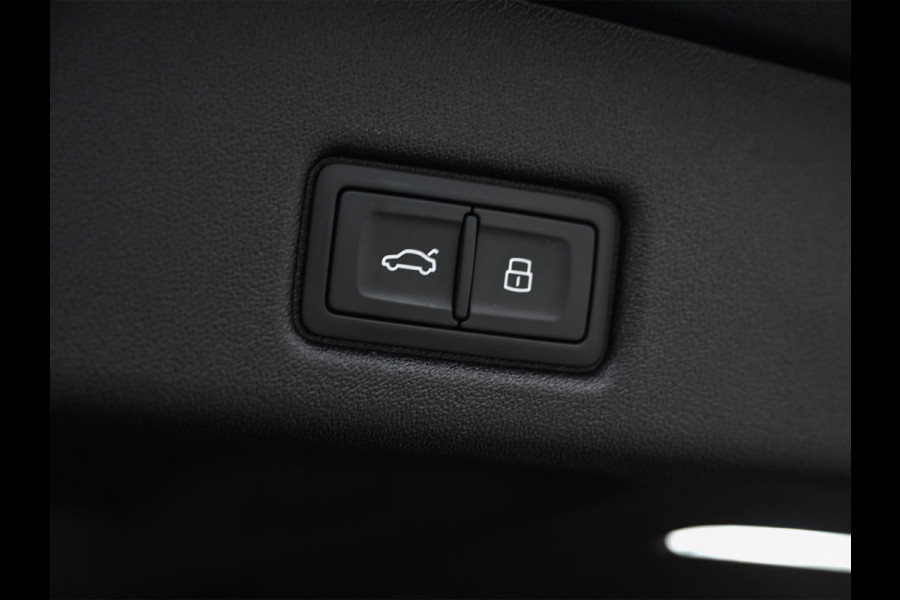 Audi Q5 Sportback 2.0 TFSI e-hybrid quattro S edition Competition 368pk | S-Seats | Panoramadak | Trekhaak | Digital Oled | Adaptive Cru