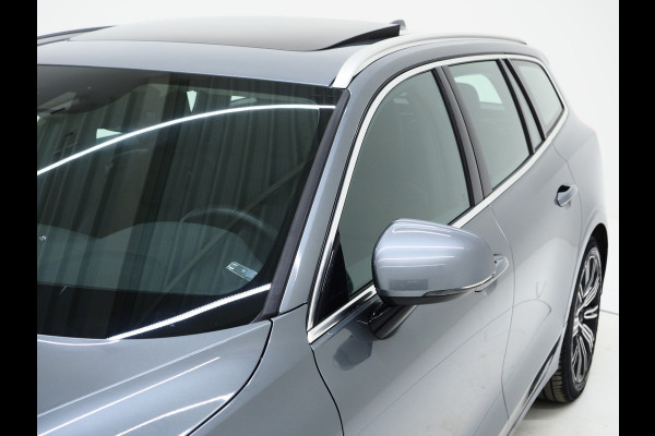 Volvo V60 2.0 T8 Twin Engine AWD Inscription | Panoramadak | Leder | Trekhaak | Camera | Keyless | Memory | Carplay