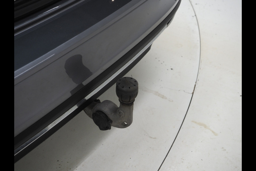 Volvo V60 2.0 T8 Twin Engine AWD Inscription | Panoramadak | Leder | Trekhaak | Camera | Keyless | Memory | Carplay