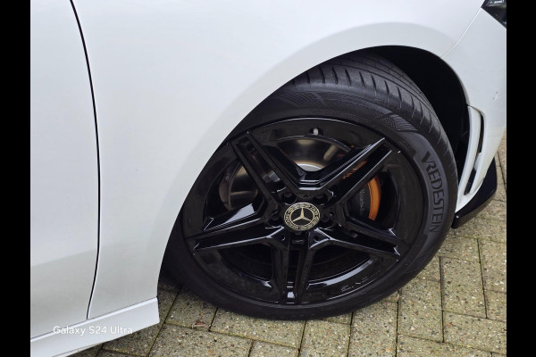 Mercedes-Benz CLA-Klasse 180 AMG 45 Look / Aut / TOPSTAAT / Navi / Ecc / Elek Pakket / Cruise Control / Led / Pdc / Allu Velgen