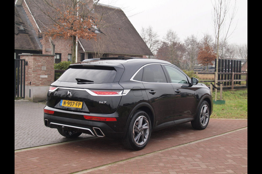 DS 7 Crossback 1.6 PureTech La Premiere | Panoramadak | Camera | Trekhaak | Apple Carplay | Cruise Control |