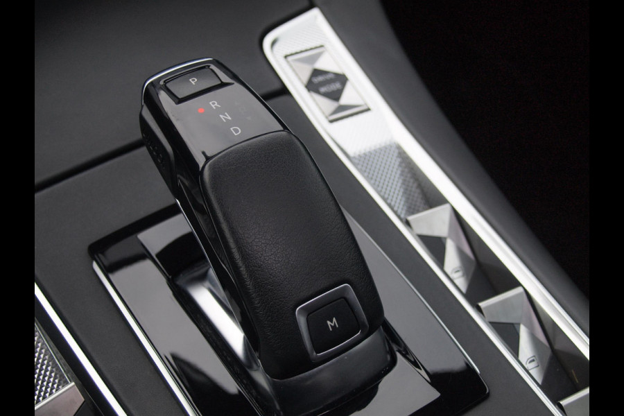 DS 7 Crossback 1.6 PureTech La Premiere | Panoramadak | Camera | Trekhaak | Apple Carplay | Cruise Control |