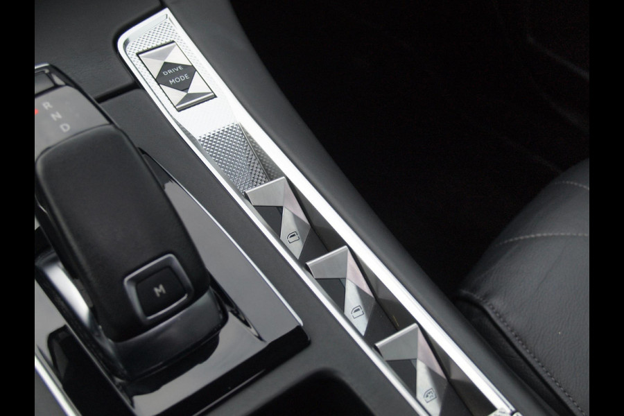 DS 7 Crossback 1.6 PureTech La Premiere | Panoramadak | Camera | Trekhaak | Apple Carplay | Cruise Control |