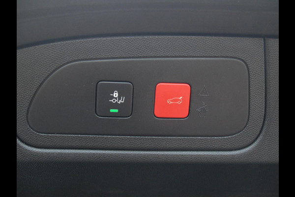 DS 7 Crossback 1.6 PureTech La Premiere | Panoramadak | Camera | Trekhaak | Apple Carplay | Cruise Control |